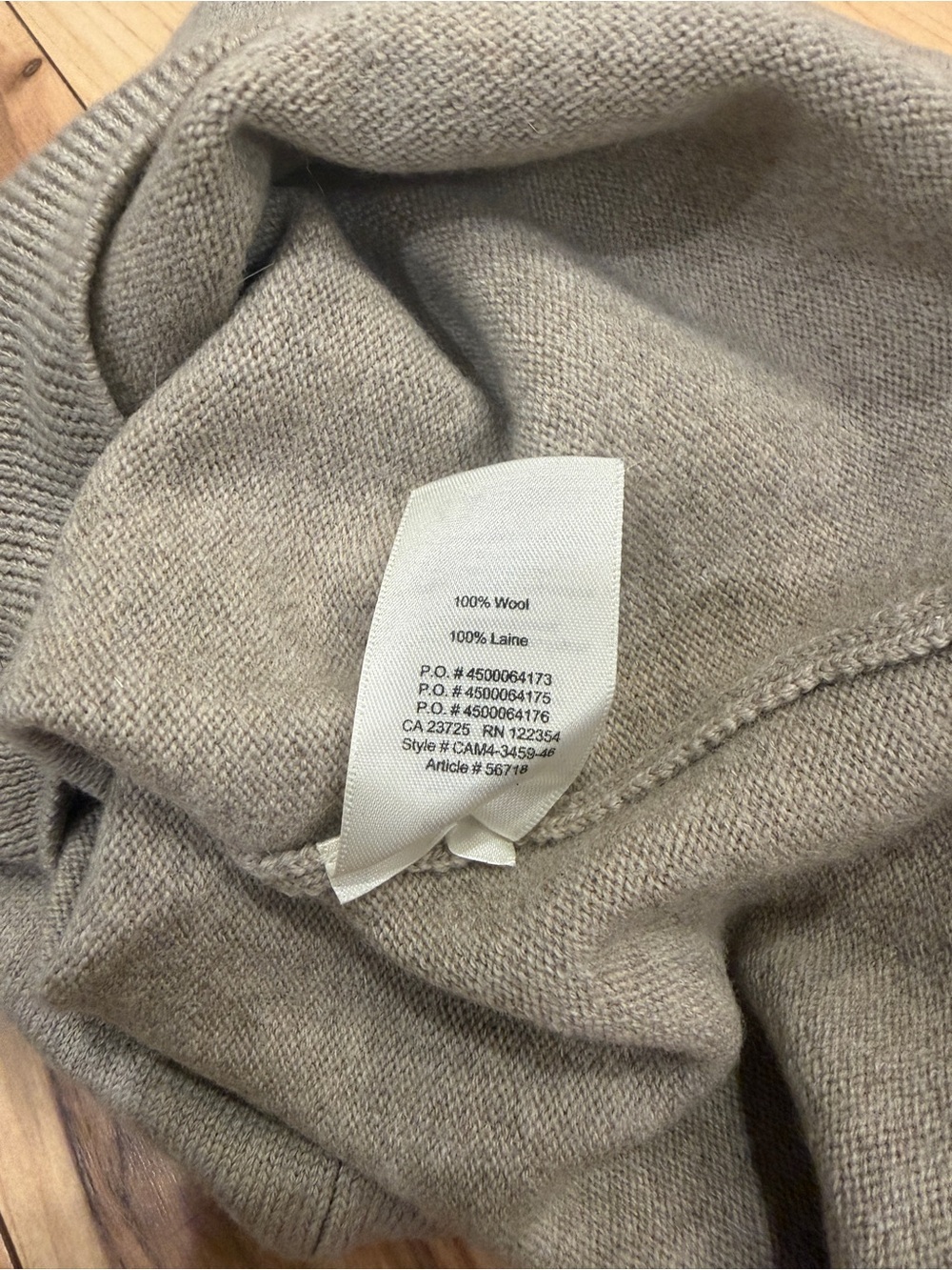 Wilfred Aritzia 100% Wool Turtleneck Sweater Camel Beige Size S Italian Yarn - Picture 12 of 12